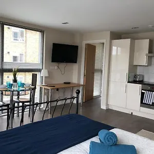 Apartment Opposite Shoreditch Park